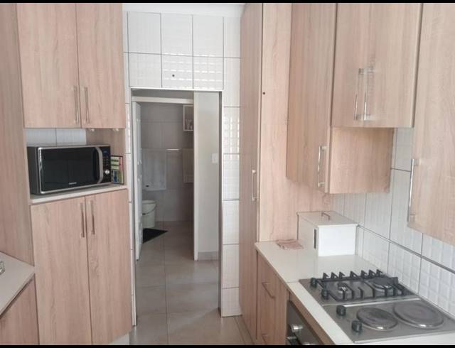 2 BEDROOM APARTMENT FOR SALE IN VANDERBIJLPARK CW 1